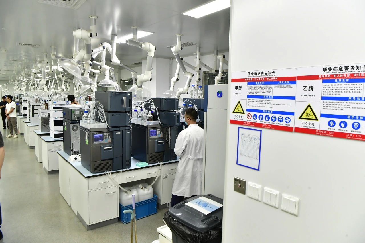 探訪副中心智能工廠 “智慧大腦”助力制造變智造 — 記北京科技公司的轉型實踐